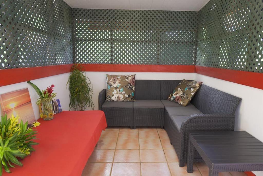 Hotel Lemon House à Maroe Extérieur photo